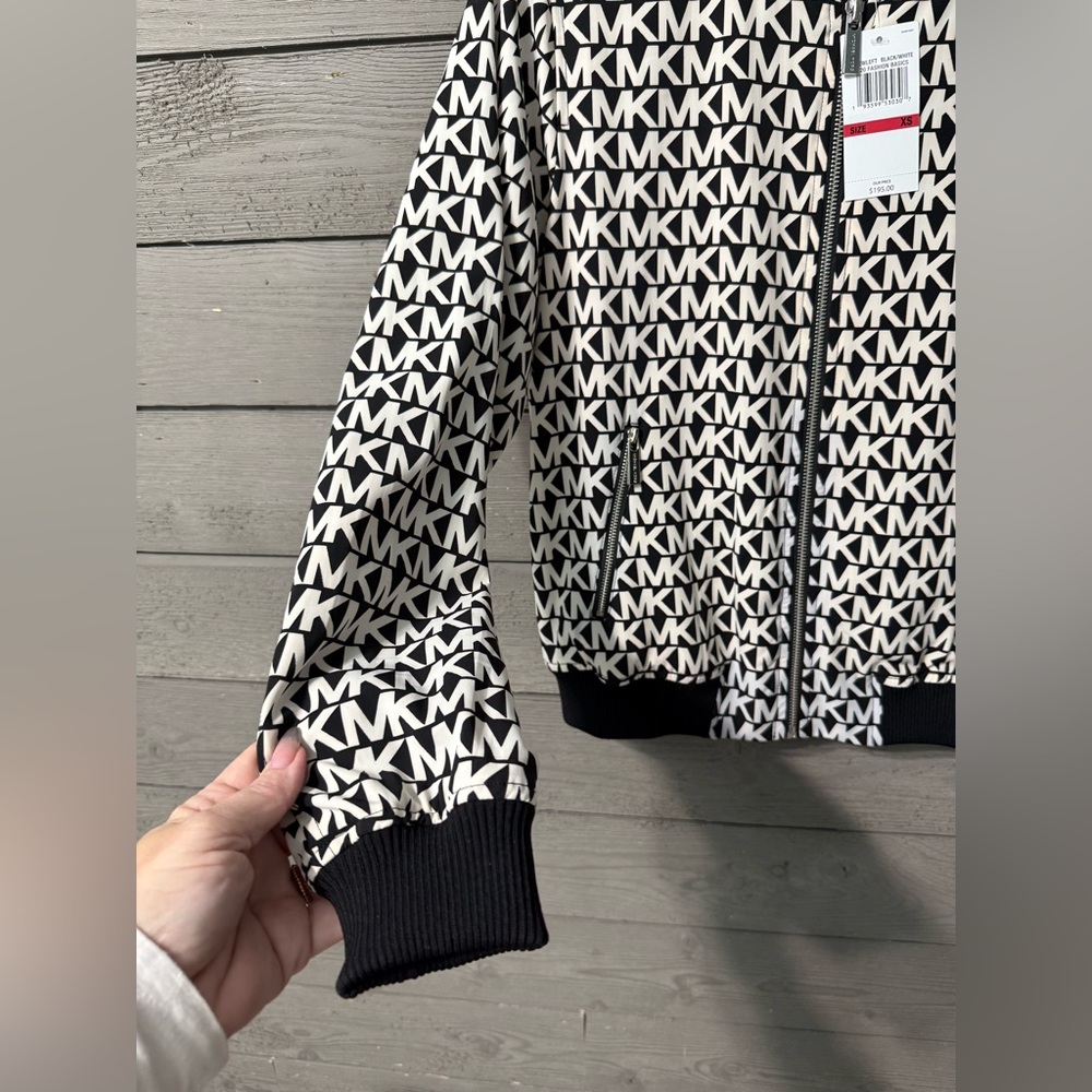 NWT MK Michael Kors Black White Monogram Logo Bomber Jacket Sz XS - Picture 2 of 6